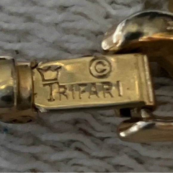Vintage Crown Trifari 1955~1969 Gold Tone Trifanium w/Swarovski Crystal Bracelet - Picture 6 of 7